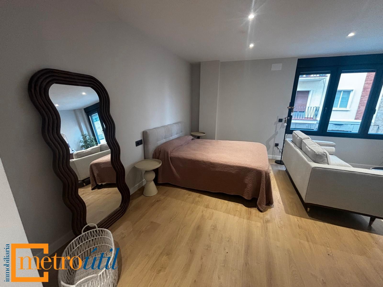 Bedroom of Study to rent in Salamanca Capital  with Heating, Parquet flooring and Furnished