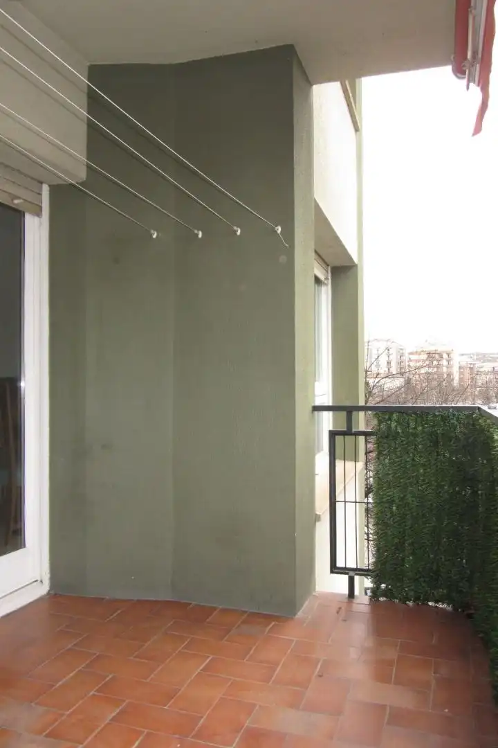 Terraza de Piso de alquiler en Girona con Aire acondicionado, Calefacción y Lavadora