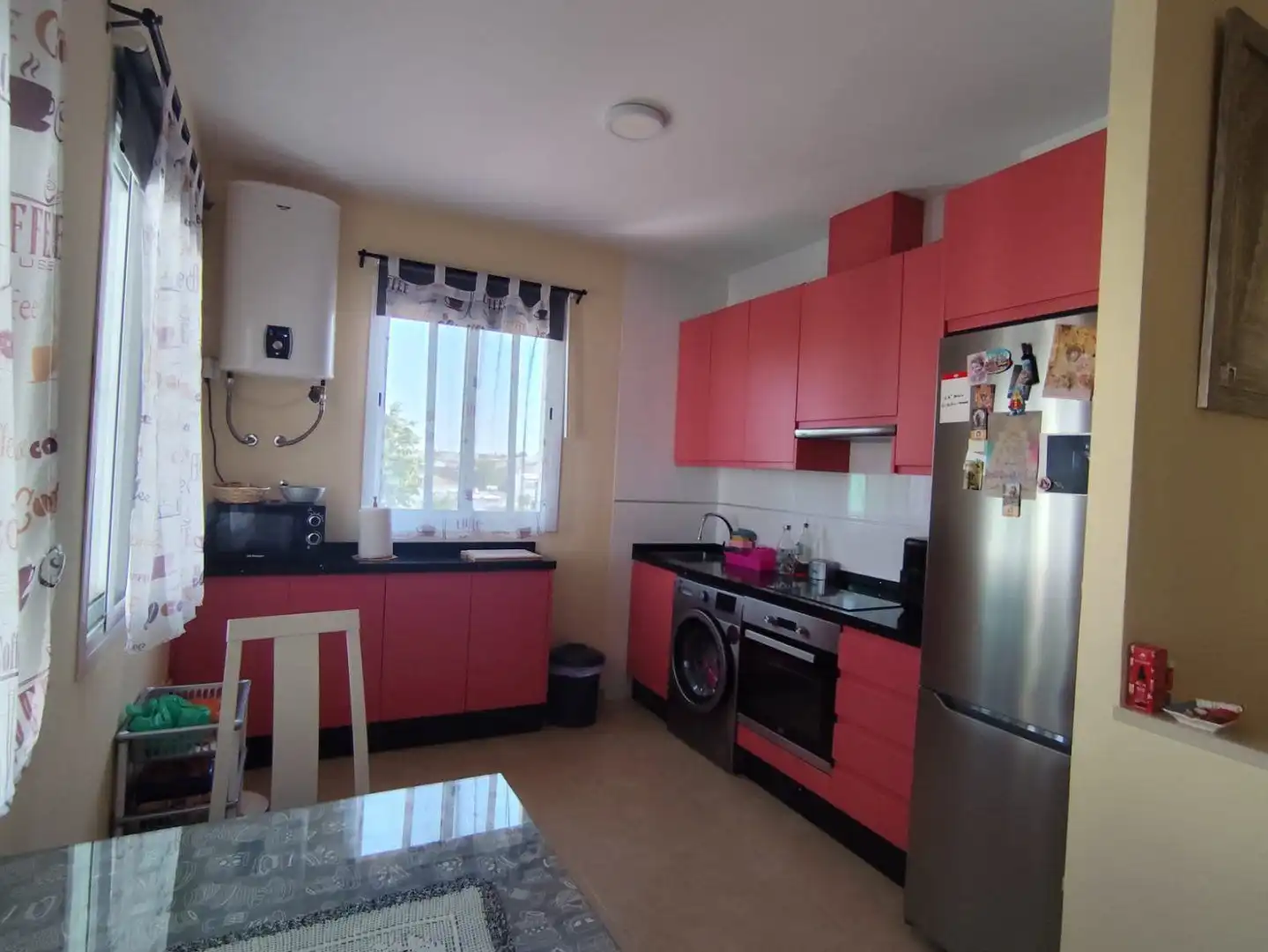 Küche von Wohnung zum Verkauf in Almonte mit Klimaanlage, Terrasse und Möbliert