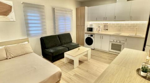 Foto 3 de Estudi de lloguer a Campoamor, Alicante