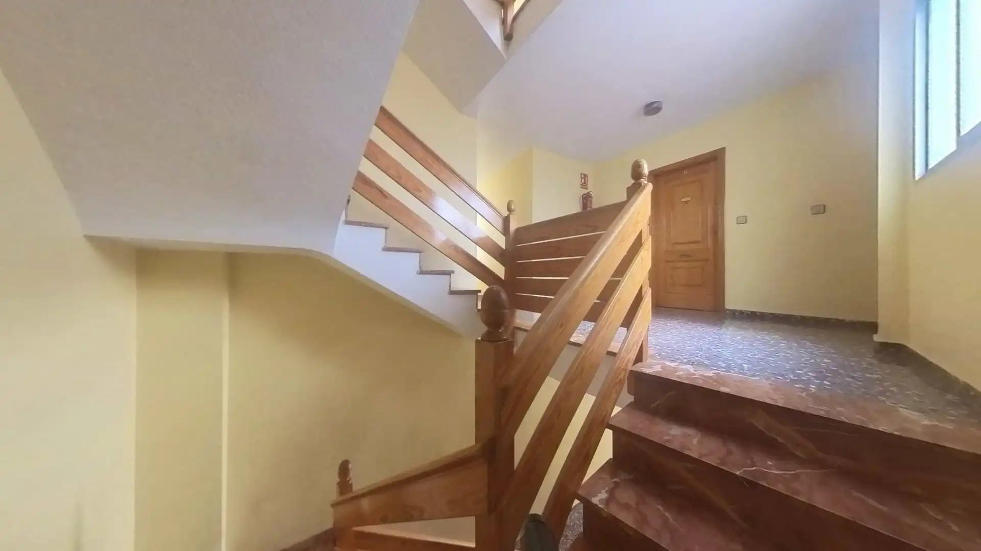Wohnung zum Verkauf in Benigànim mit Balkon