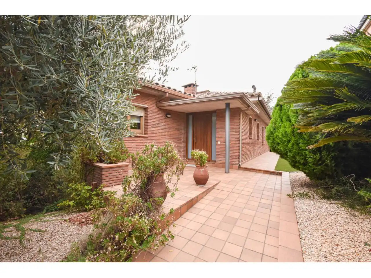 Vista exterior de Casa o chalet en venta en Granollers con Calefacción, Jardín privado y Parquet