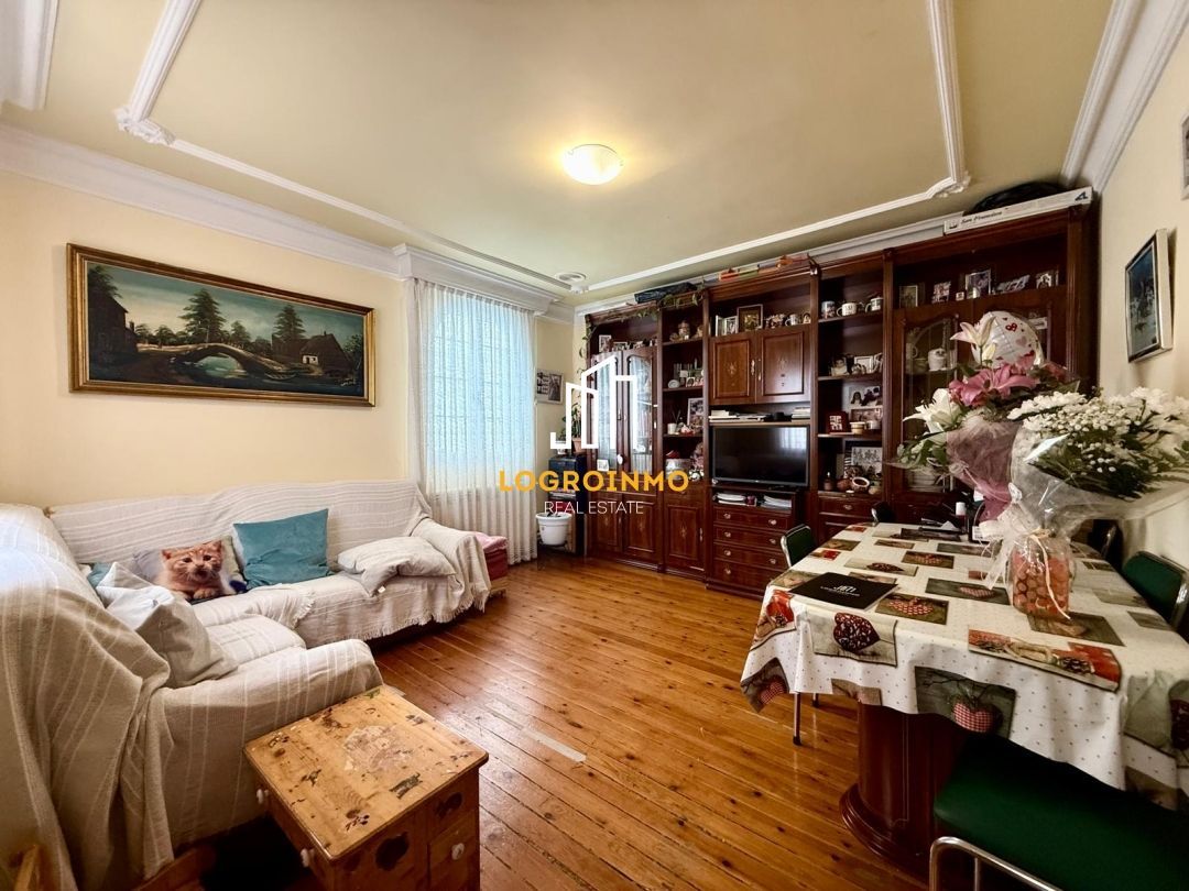 Living room of Flat for sale in  Logroño  with Heating