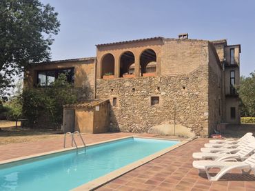 Casa rustica con piscina in vendita a Verges