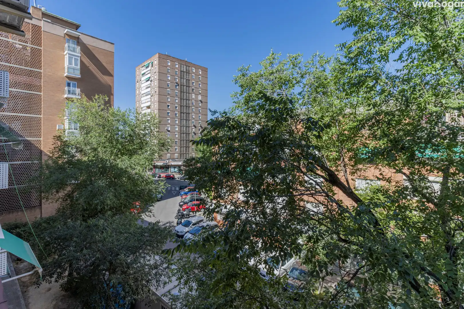 Vista exterior de Piso en venta en Madrid con Terraza