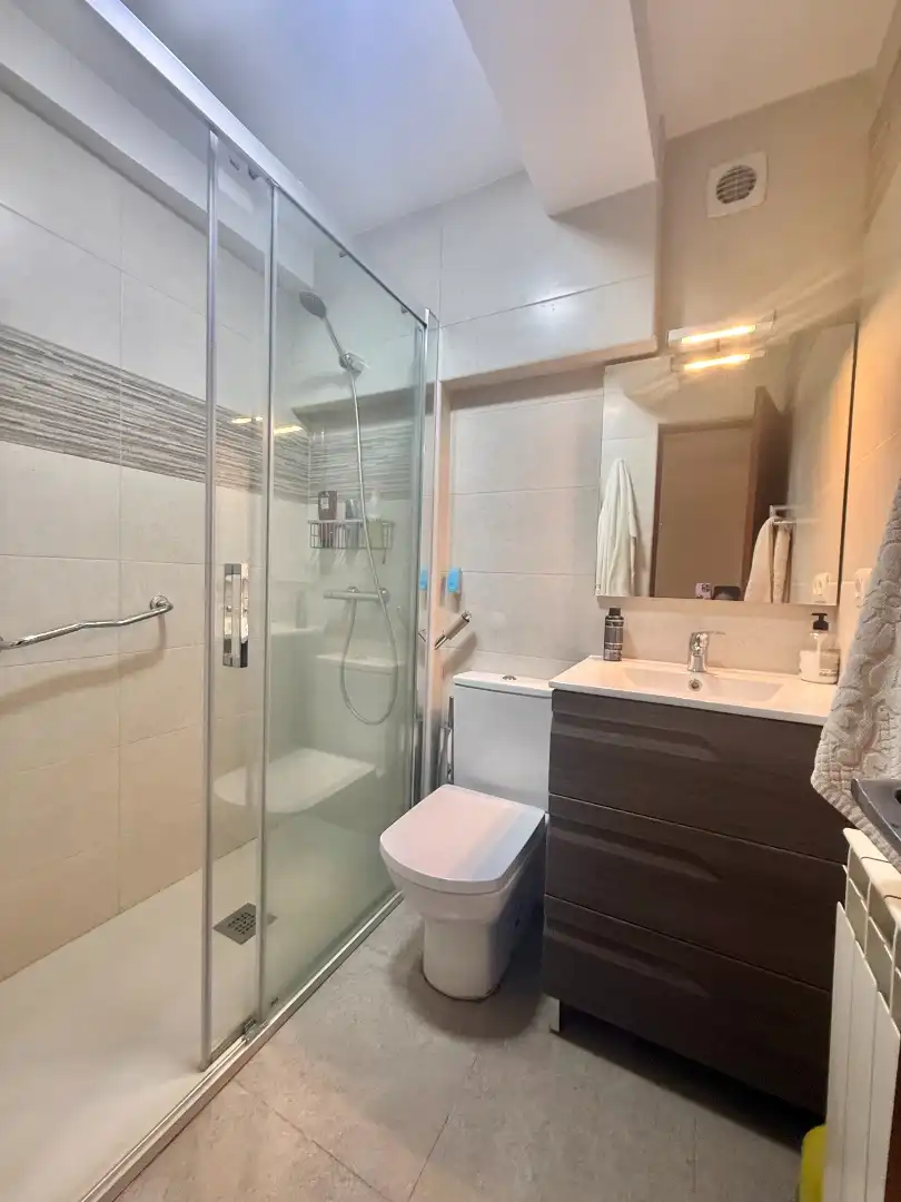 Baño de Finca rústica en venta en Palencia con Calefacción, Trastero y Amueblado