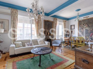 Flat with lift for sale in Chamberí