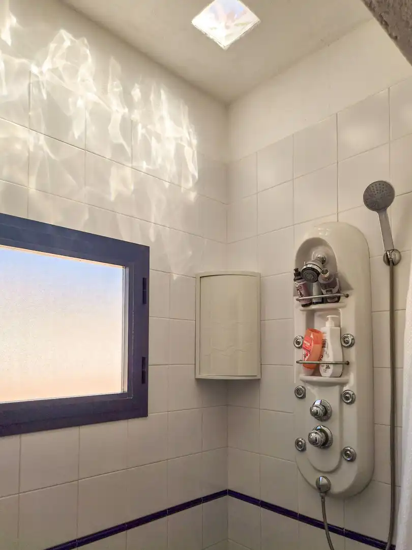 Badezimmer von Einfamilien-Reihenhaus zum Verkauf in Antigua
