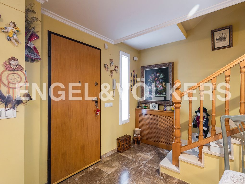 Casa o xalet en venda en Requena amb Aire condicionat, Calefacció i Terrassa