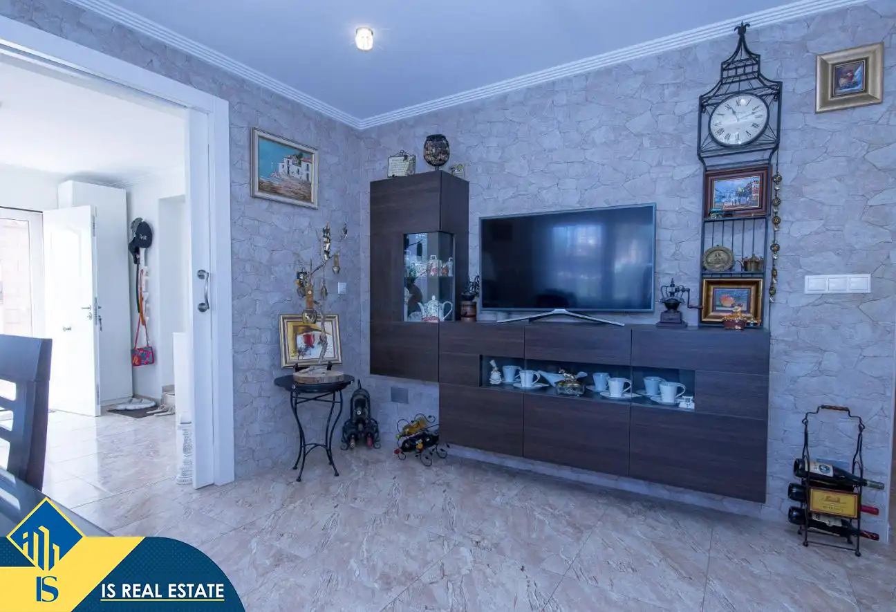 Chalet con terraza en venta en Los Balcones - Los Altos, imagen 20