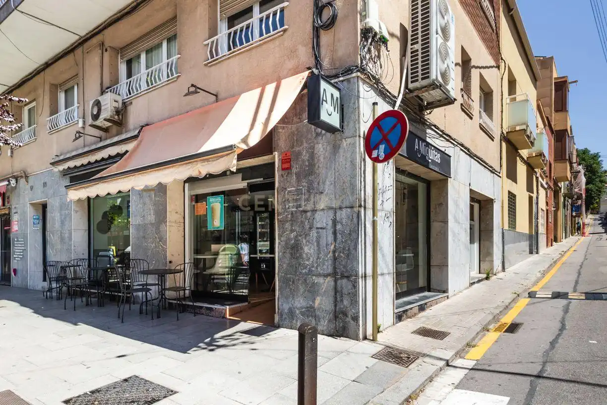 Local commercial en cession à Carrer de Joaquim Rubió i Ors, 59, Cornellà de Llobregat, Spain 59, imagen 21