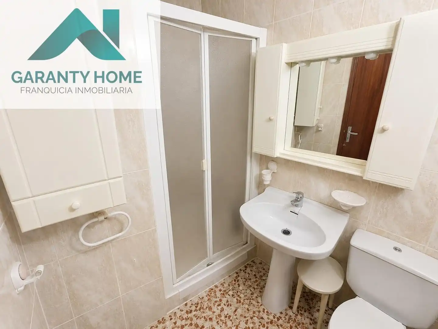 Baño de Casa o chalet en venta en Fuensanta de Martos con Terraza, Trastero y Amueblado
