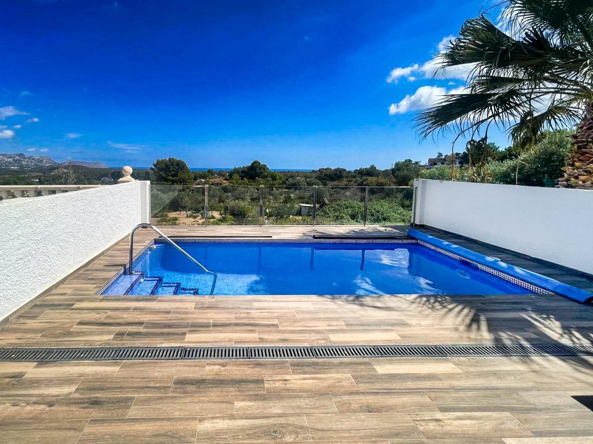 Swimming pool of House or chalet for sale in La Nucia  with Air Conditioner, Terrace and Storage room