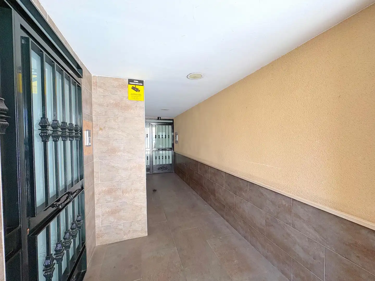Flat with lift for sale in Calle CUBA, imagen 2