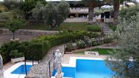 Jardí de Casa o xalet en venda en Los Navalucillos amb Piscina