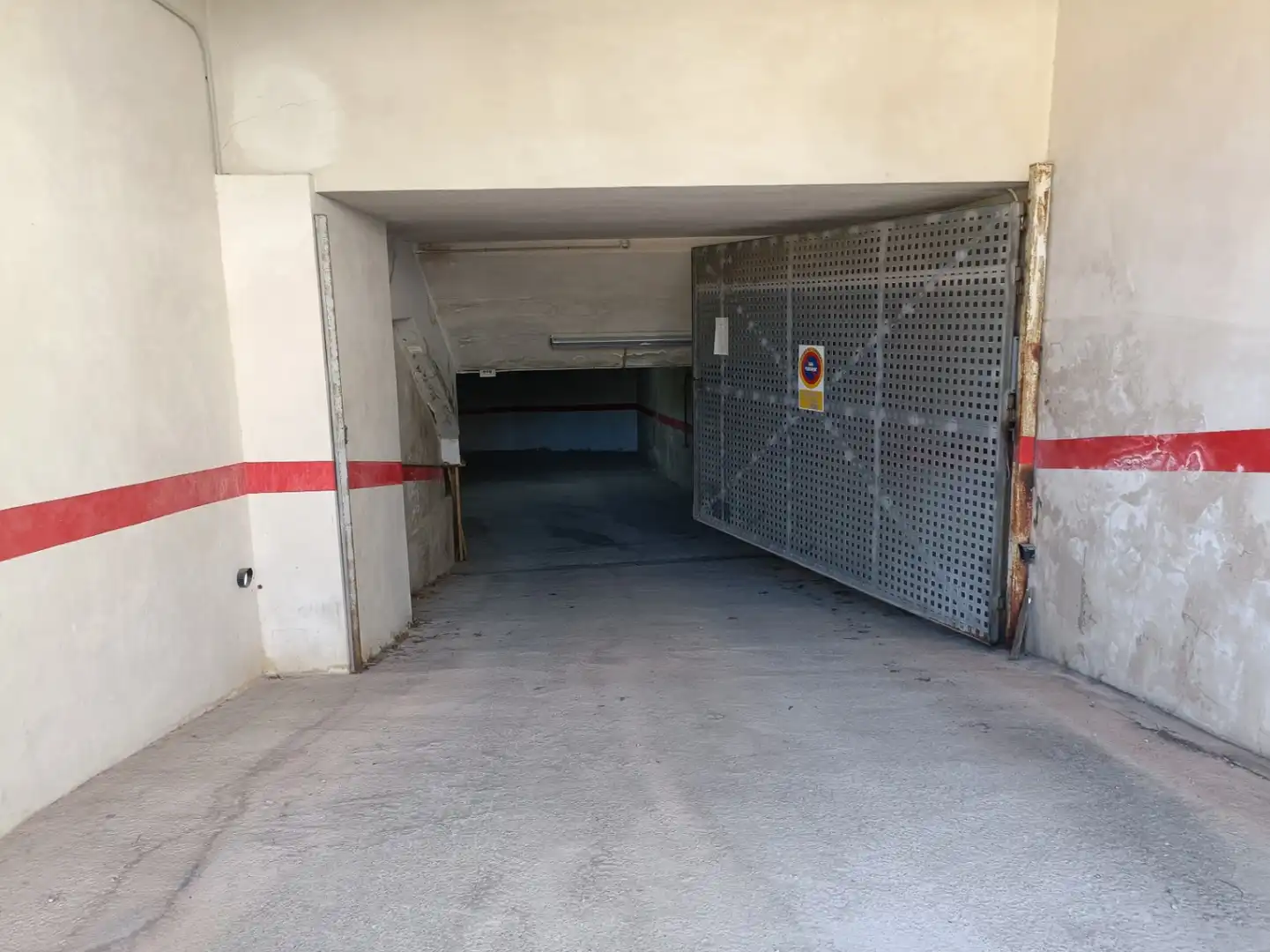 Parking de Casa adosada en venta en Sagra con Aire acondicionado, Calefacción y Terraza