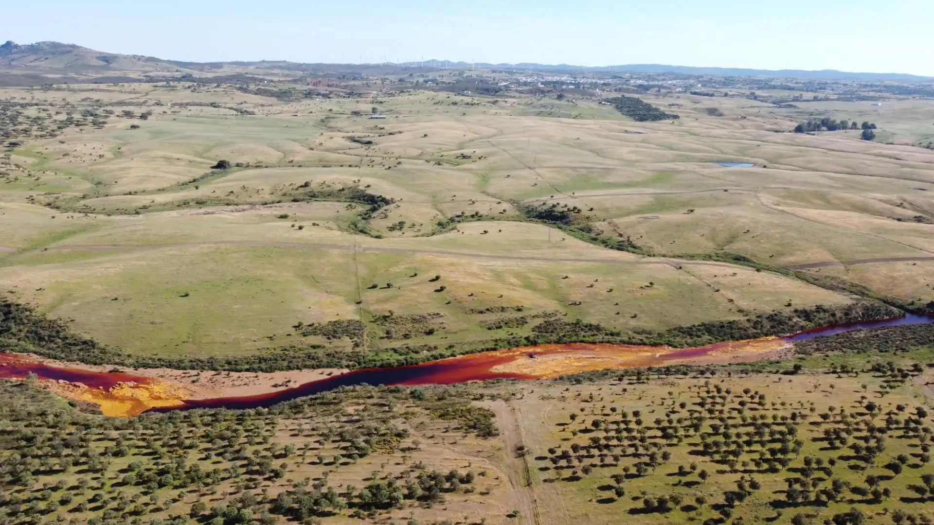 Finca rústica en venda en Puebla de Guzmán amb Jardí privat i Moblat