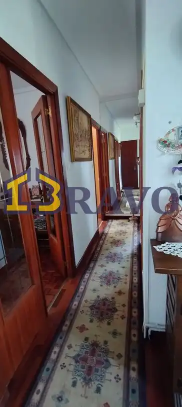 Dúplex en venta en Medina de Pomar con Calefacción, Jardín privado y Terraza