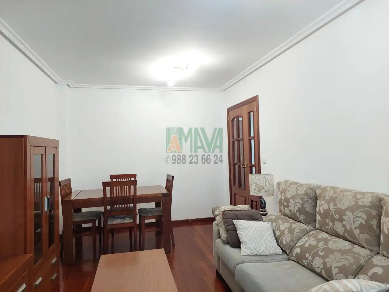 Sala de estar de Apartamento de alquiler en Ourense Capital  con Calefacción, Trastero y Amueblado