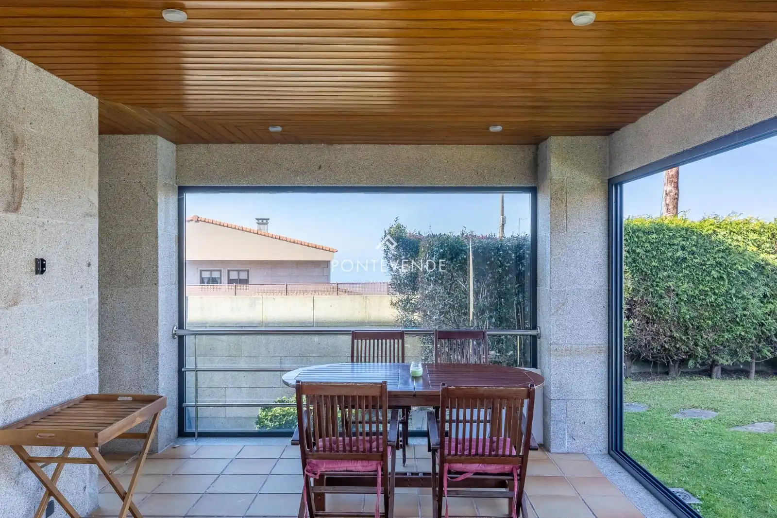 Terrassa de Casa o xalet en venda en Vigo  amb Calefacció, Jardí privat i Terrassa