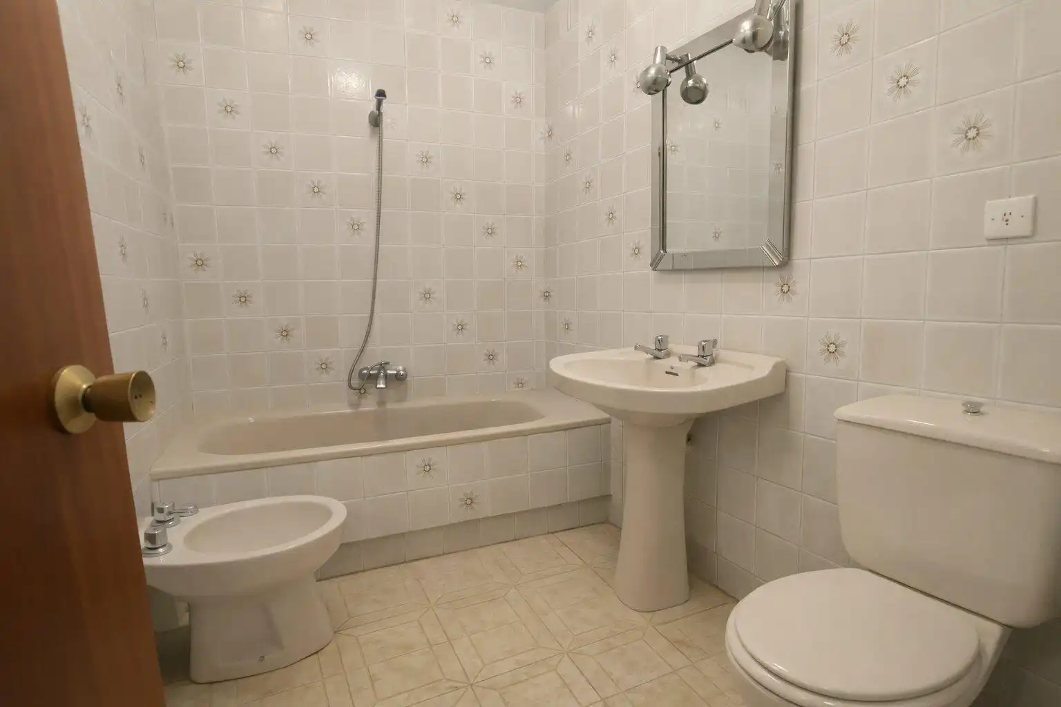 Baño de Piso en venta en Sotillo de la Adrada