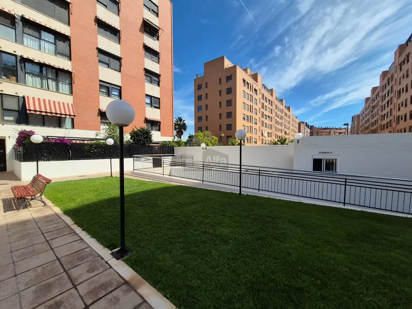 Vista exterior de Pis de lloguer en Valencia amb Aire condicionat, Terrassa i Traster