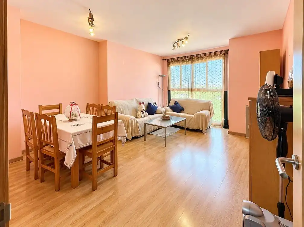 Living room of Flat for sale in Carlet, Valencia