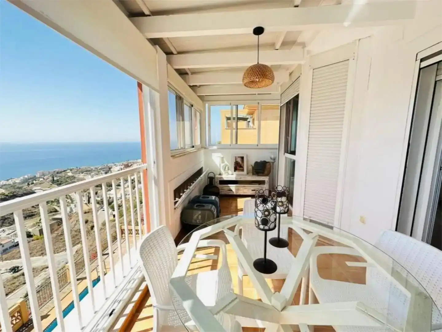 Terrasse von Einfamilien-Reihenhaus zur Miete in Torrox mit Abstellraum, Schwimmbad und Möbliert