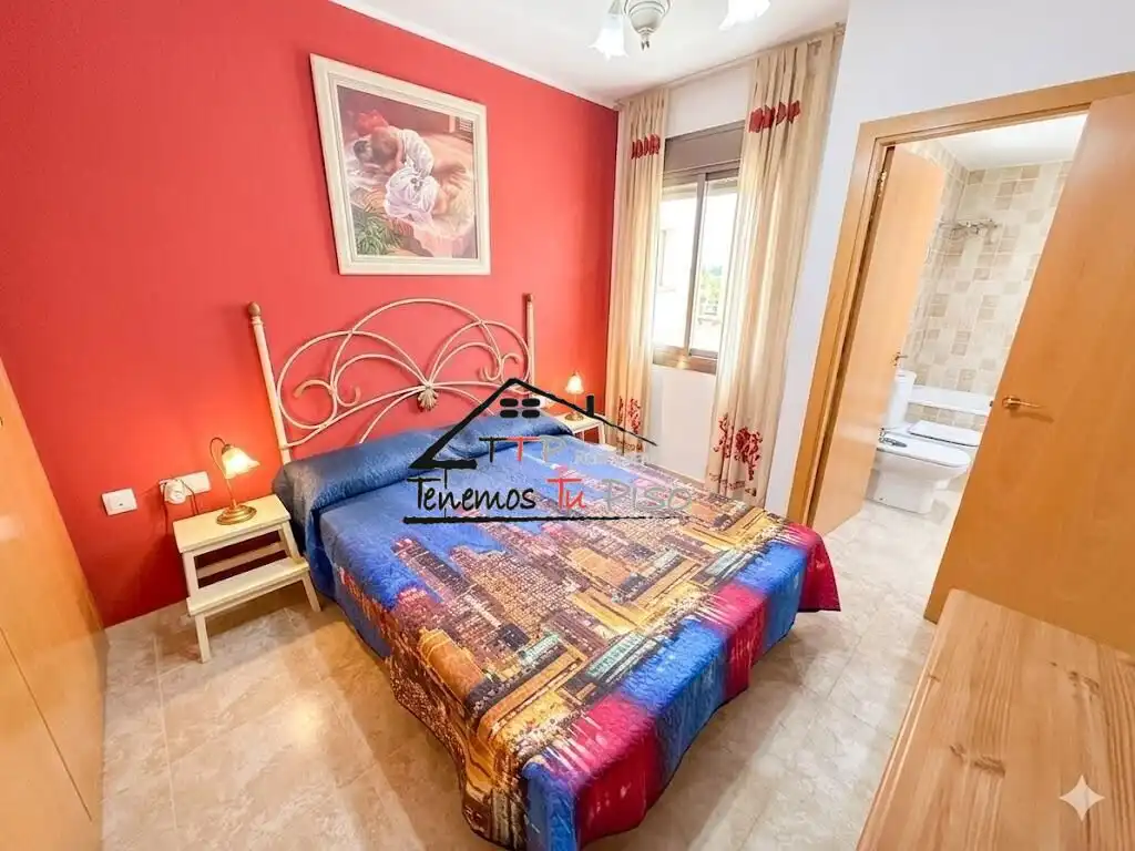 Habitación de Apartamento en venta en Benicarló con Aire acondicionado, Terraza y Amueblado