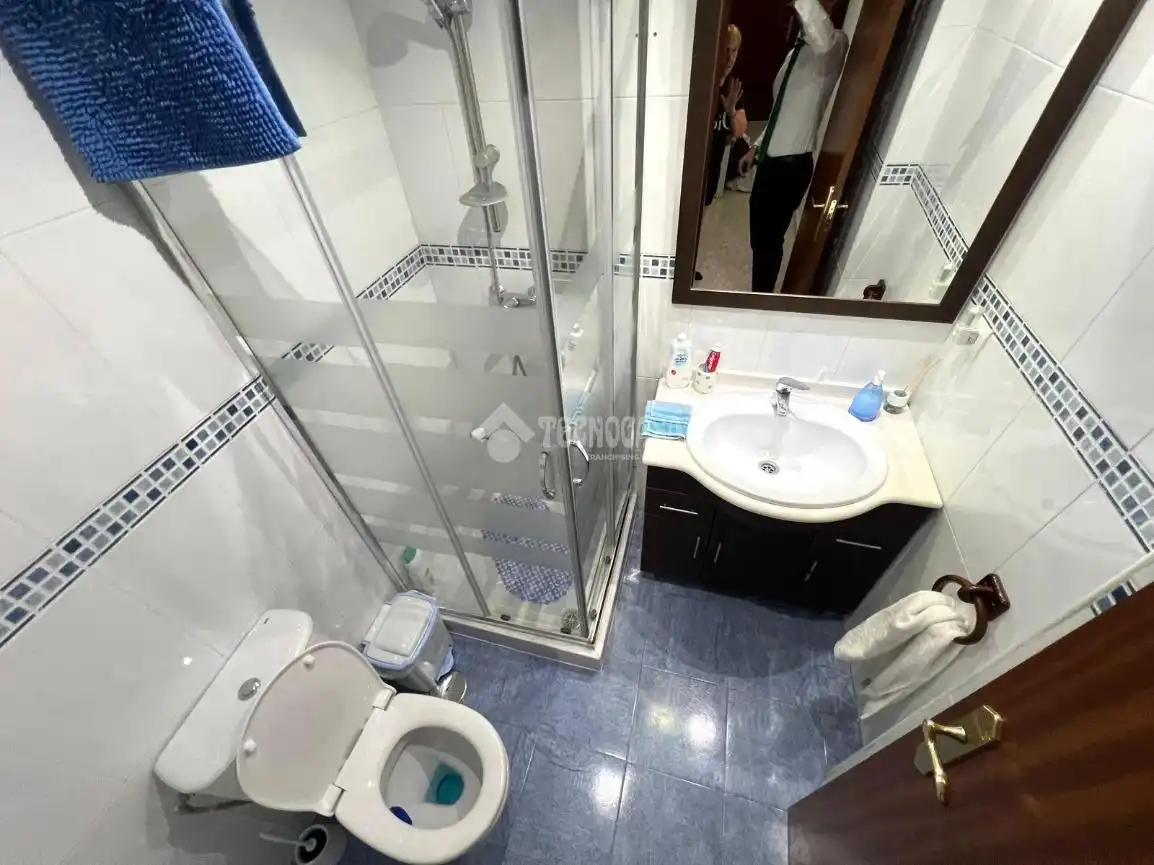 Bany de Pis en venda en Estepona