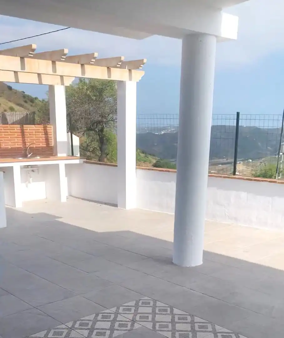 Terrassa de Finca rústica en venda en El Borge amb Jardí privat, Terrassa i Traster
