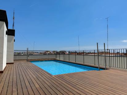 Swimming pool of Duplex for sale in  Barcelona Capital  with Air Conditioner, Heating and Alarm