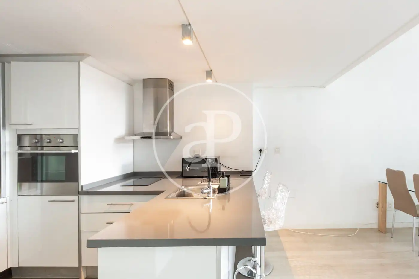 Kitchen of Flat for sale in Valencia  with Air Conditioner, Heating and Terrace