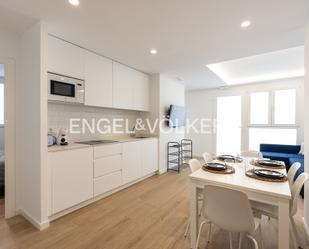 Kitchen of Apartment for sale in  Valencia Capital  with Air Conditioner