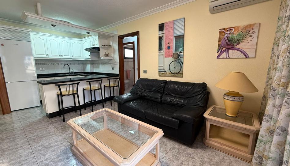 Foto 1 de Apartament en venda a Avenida José Miguel Galván Bello, El Médano, Santa Cruz de Tenerife