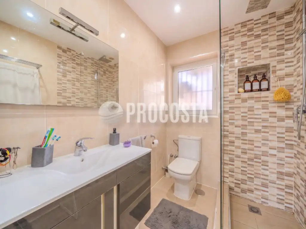 Haus mit Pool zum Verkauf in Avenida los Pinos, imagen 25