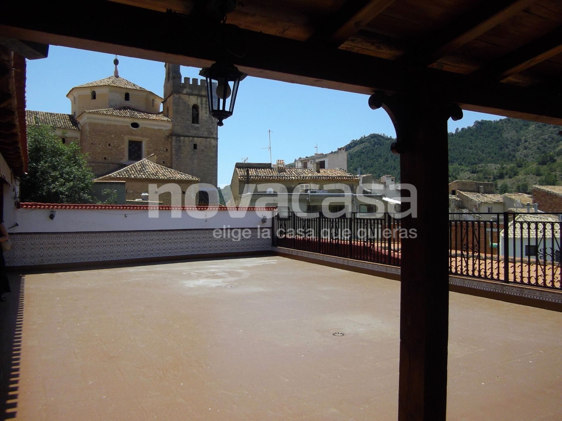 Terrassa de Edifici en venda en Liétor