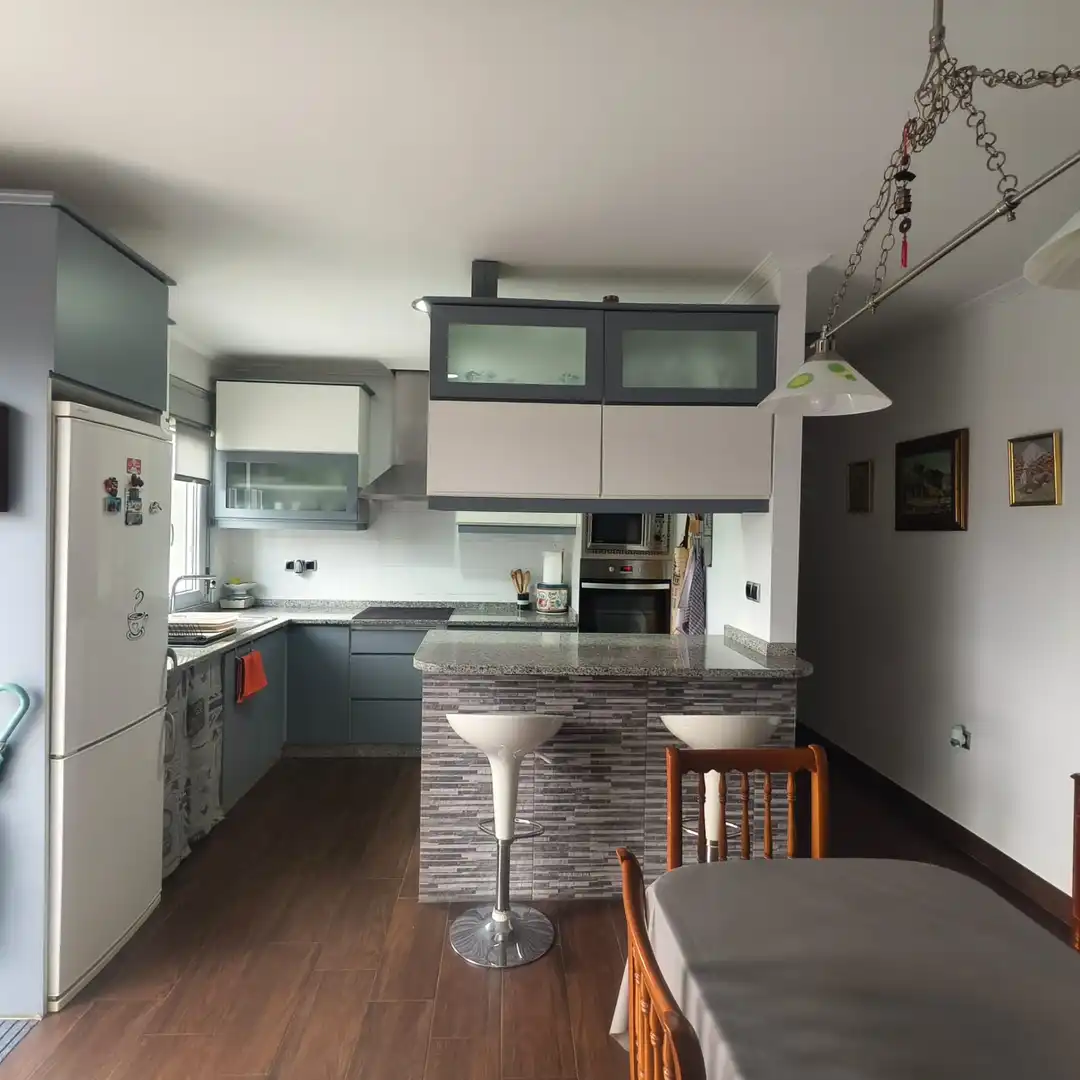 Cocina de Casa o chalet en venta en Miño con Calefacción, Jardín privado y Terraza