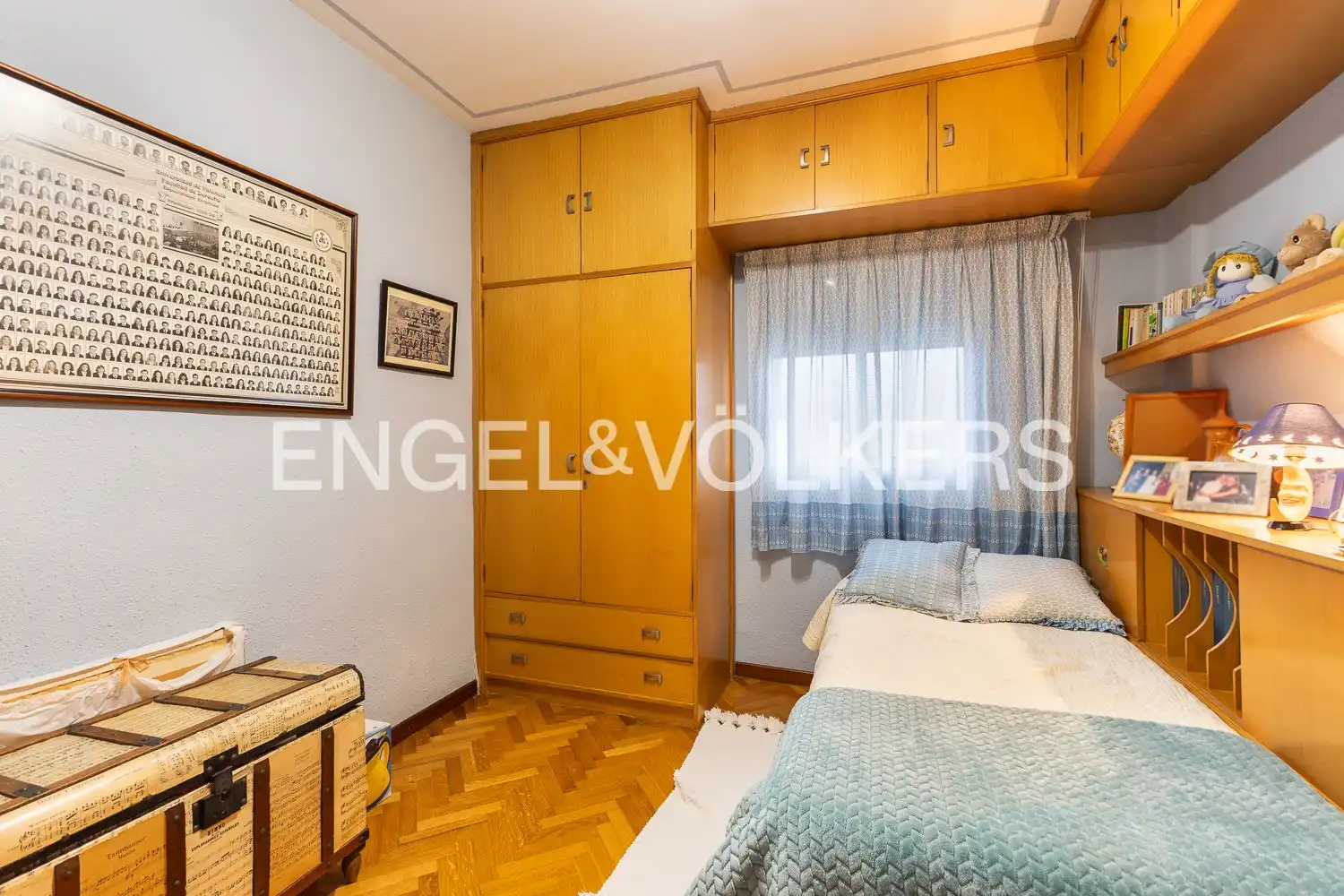 Schlafzimmer von Dachboden zum Verkauf in Valencia mit Klimaanlage, Heizung und Parkett