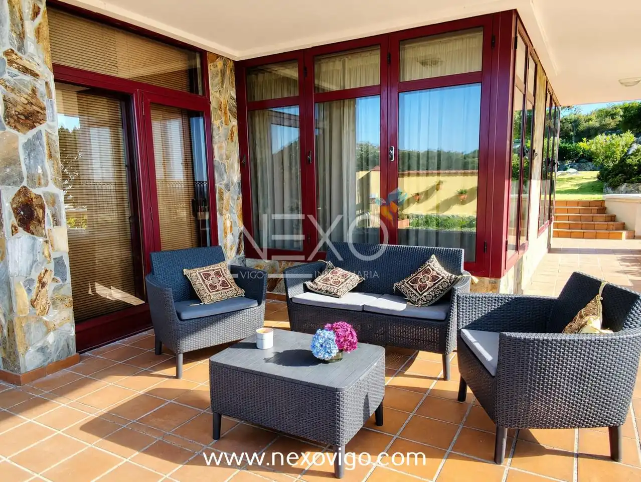 Terrasse von Haus oder Chalet zum Verkauf in Cangas  mit Heizung, Privatgarten und Terrasse
