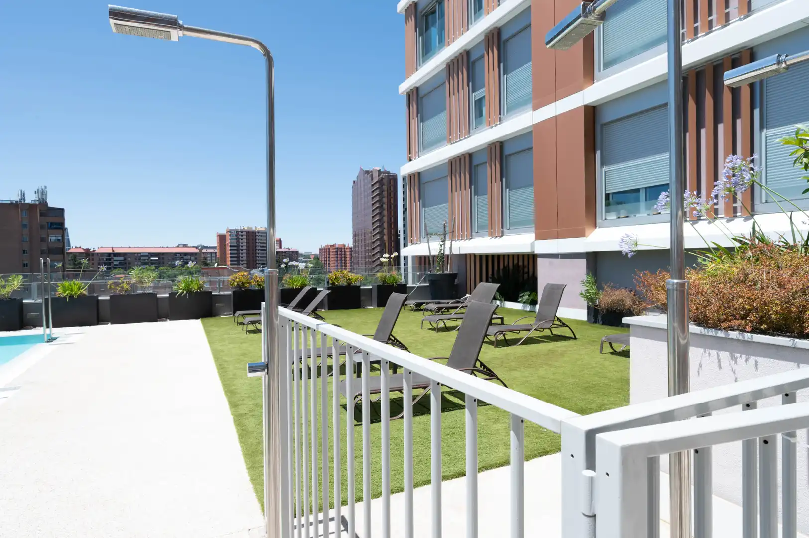 Terrassa de Apartament de lloguer en Madrid amb Aire condicionat, Calefacció i Traster