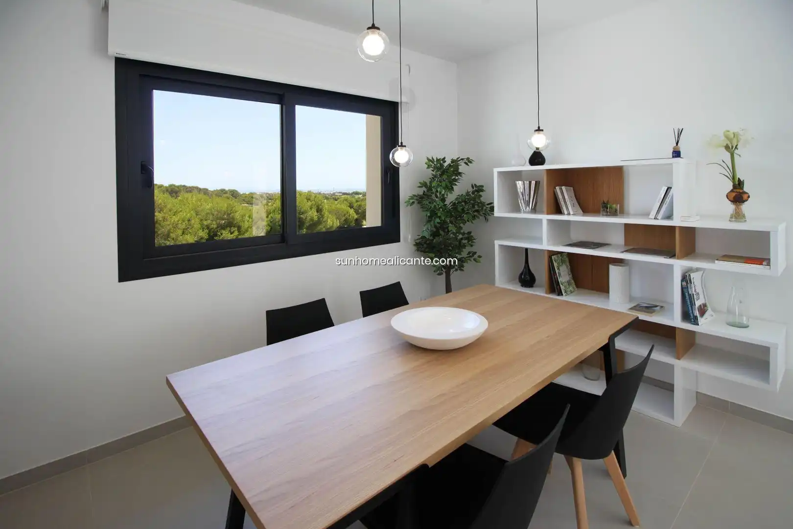 Comedor de Piso en venta en Pilar de la Horadada con Aire acondicionado, Calefacción y Jardín privado