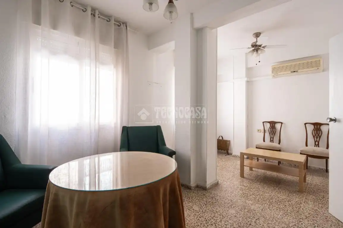 Piso con terraza en venta en Av. Don Bosco