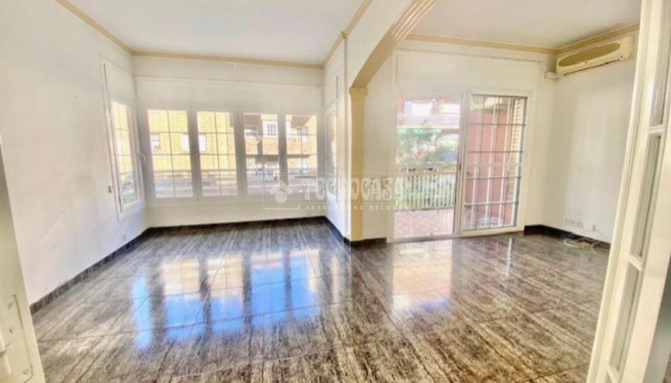 Photo 1 of Flat for sale in El Baix Guinardó, Barcelona