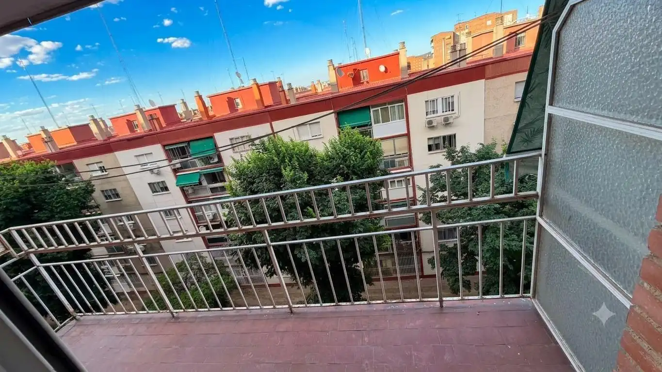 Flat for rent in De Gil De Andrade, Pryconsa - Juan de Austria