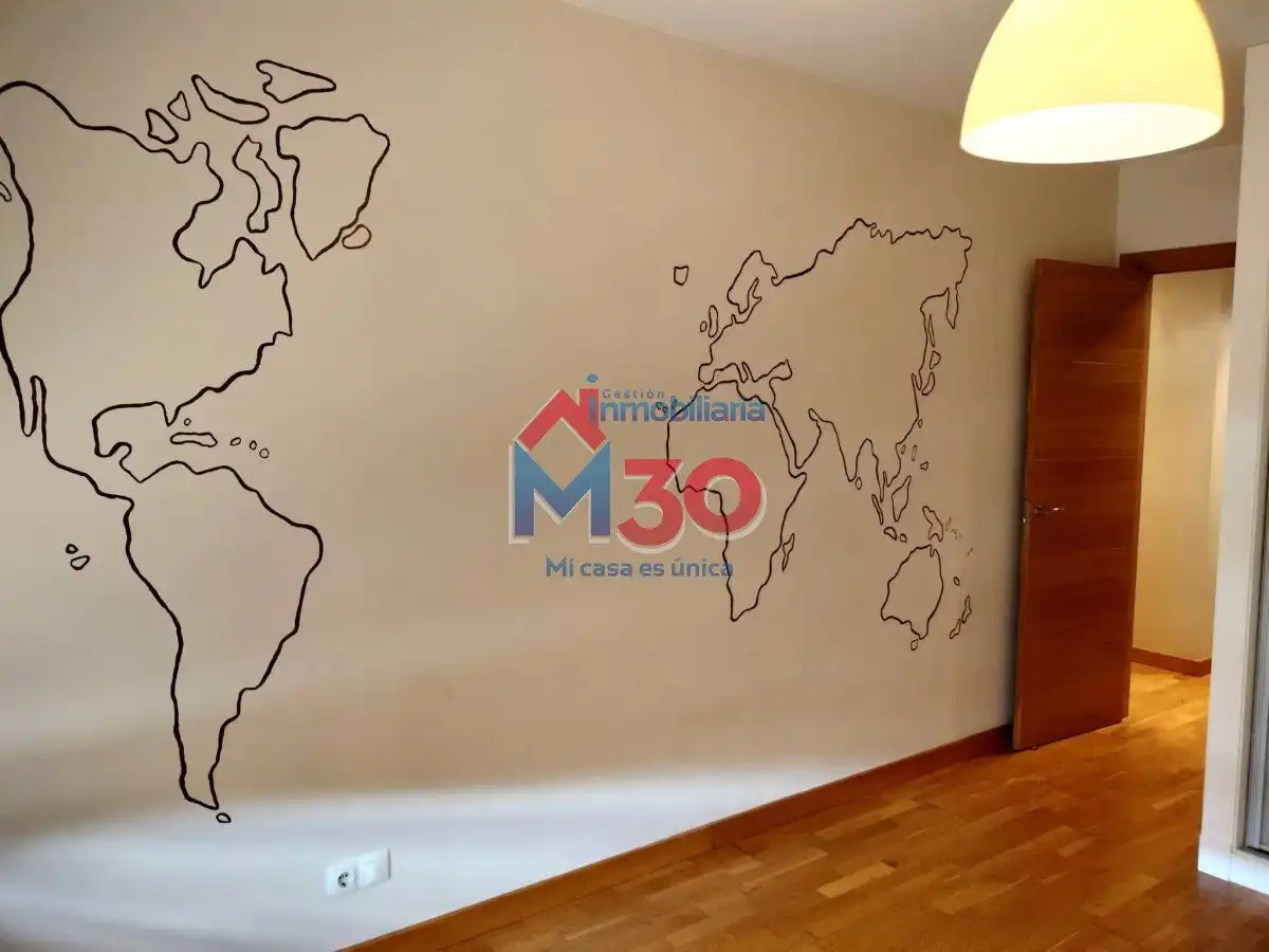 Piso en venta en Miranda de Ebro con Calefacción, Terraza y Trastero