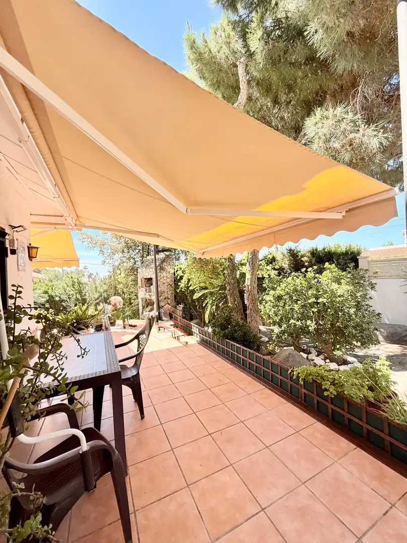 Terrasse von Haus oder Chalet zum Verkauf in Calafell mit Klimaanlage, Heizung und Privatgarten