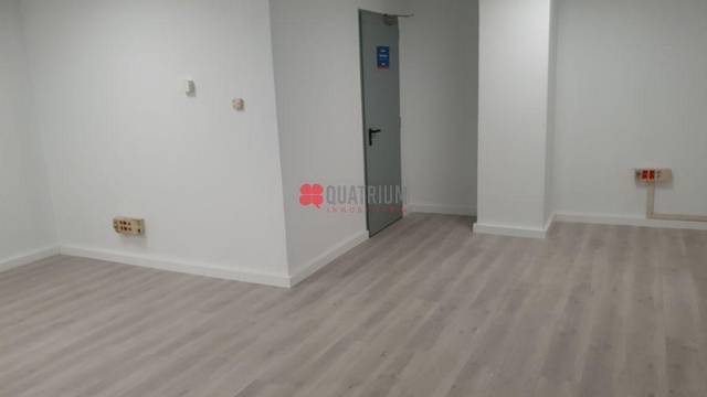 Local comercial en Venta en Falperra - Santa Lucía