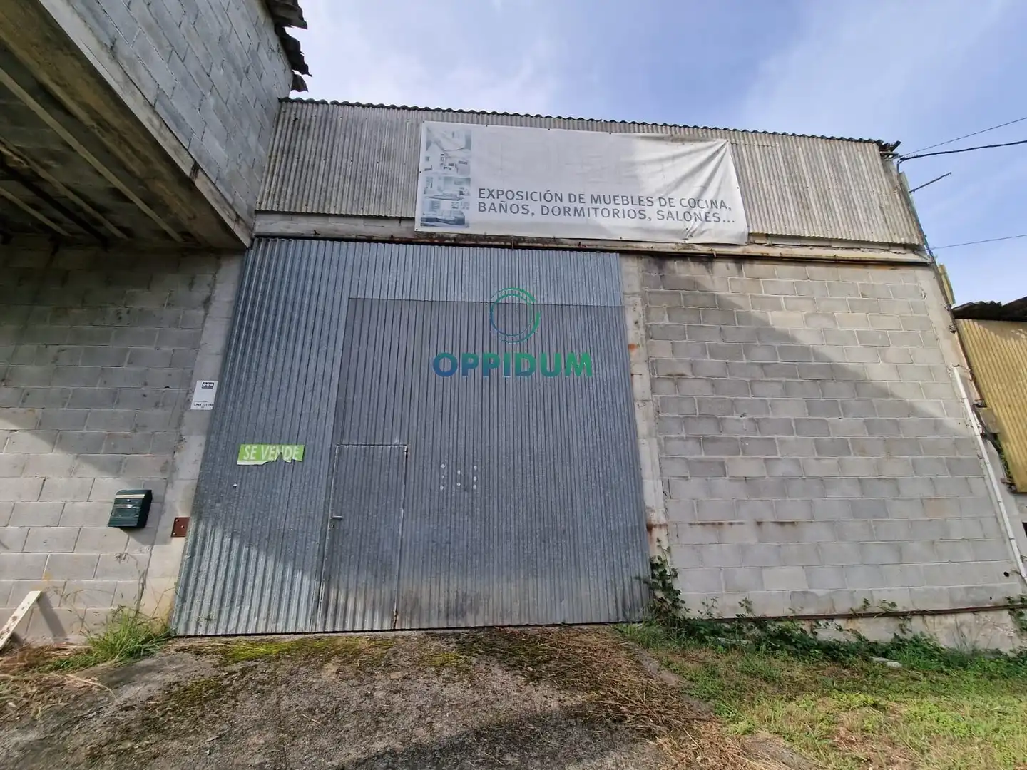 Exterior view of Industrial buildings for sale in Touro