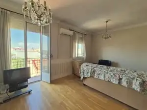 Flat with terrace for sale in Avenida de la Reina Victoria, imagen 4